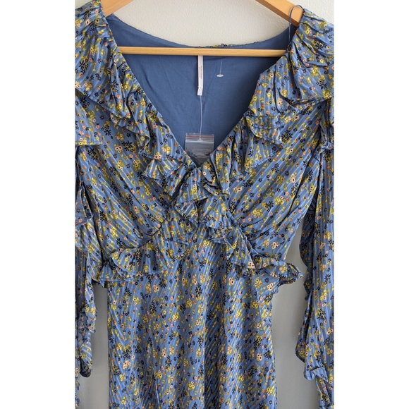 New WOT Free People Sweetest Thing Mini Floral Dress in Blue - Picture 6 of 16